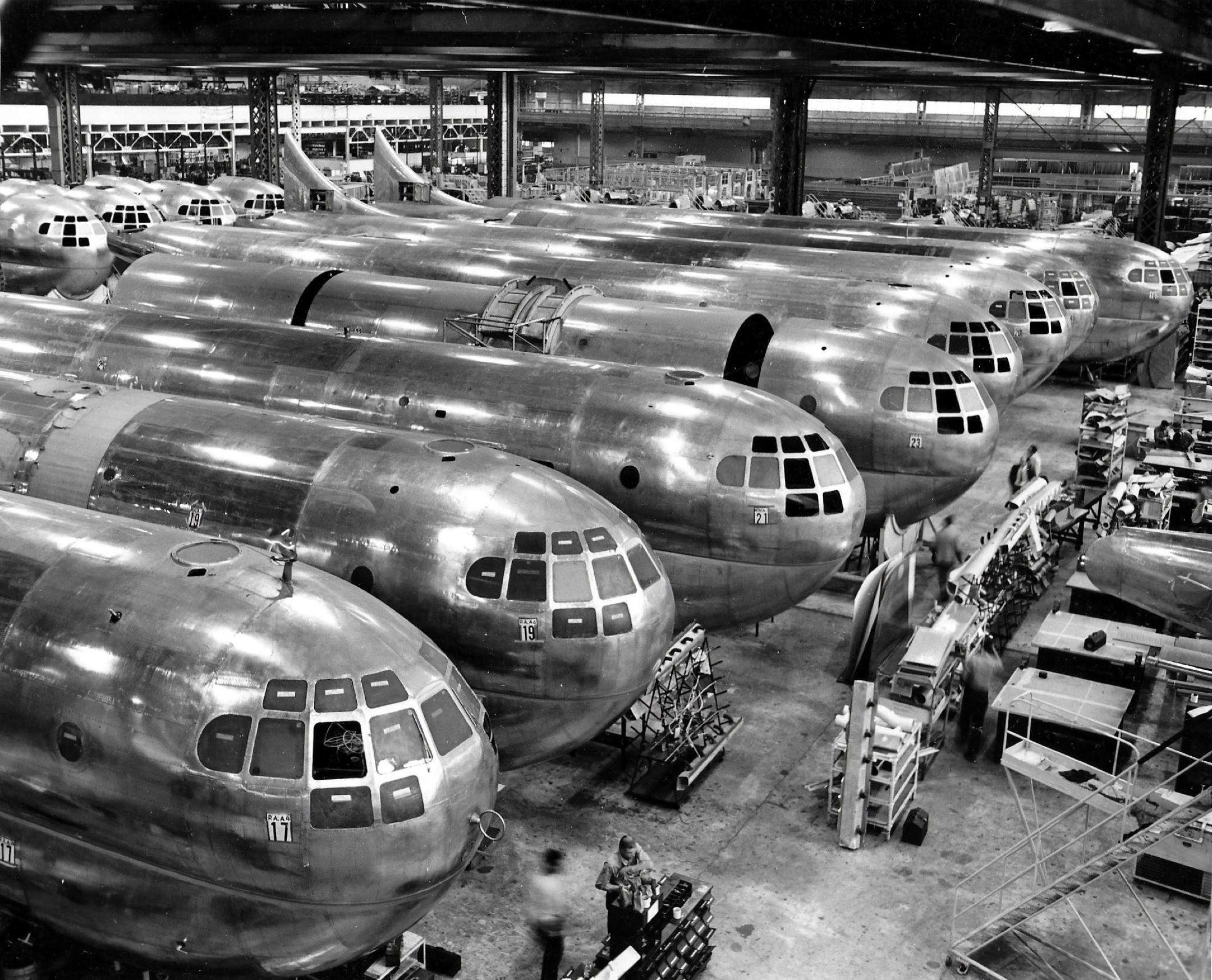 Aircraft – Boeing 377 Stratocruiser – Northwest Airlines History Center